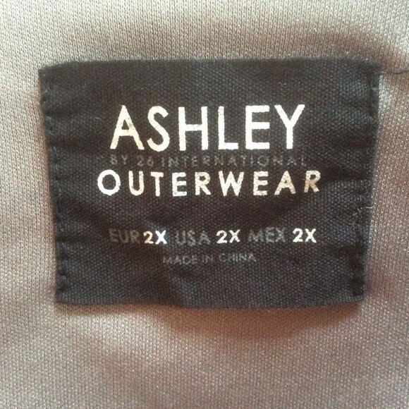 Ashley by 26 International Outerwear Gray Mobwife Shaggy Shimmery Cardigan 2X - Picture 3 of 4